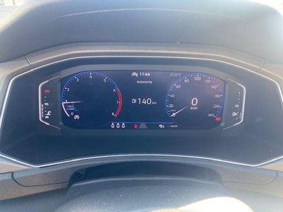 Volkswagen T-Roc 1.0 tsi Style 115cv (9)