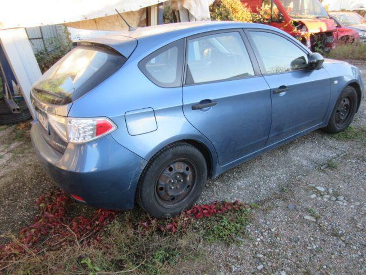 Subaru Impreza 1.5R PW (2)