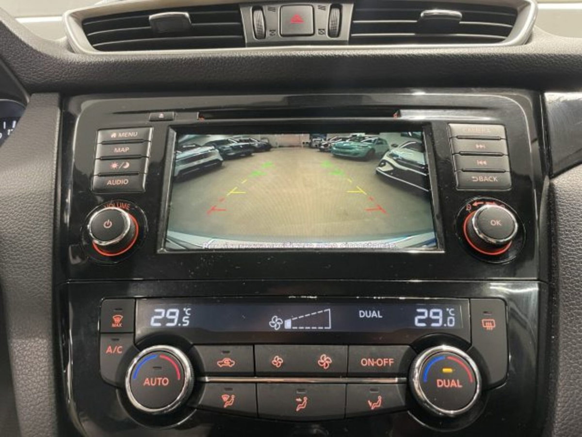 Nissan Qashqai 1.5 dCi 115 CV DCT Business (13)