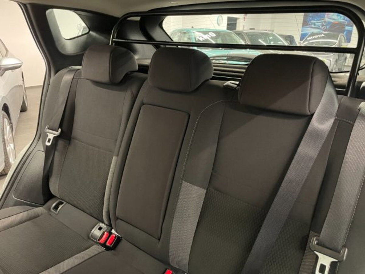 Nissan Qashqai 1.5 dCi 115 CV DCT Business (3)