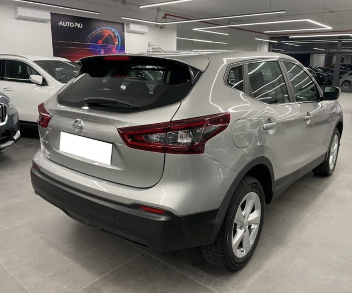 Nissan Qashqai 1.5 dCi 115 CV DCT Business (8)
