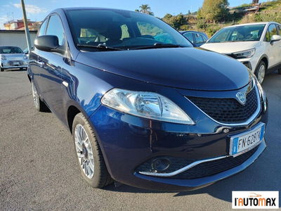 Lancia Ypsilon 1.2 69 CV 5 porte Gold usata