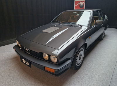 Alfa Romeo Alfetta GTV 6 2.5i usata