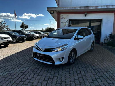 Toyota Verso 1.6 D-4D Style usata