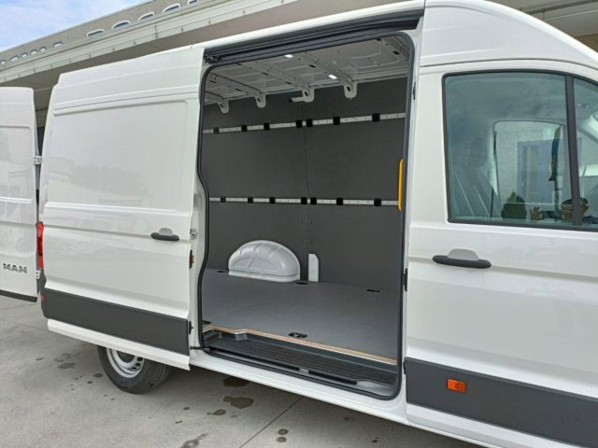 Man TGE Furgone TGE 3.140 2.0 TDI 140CV RWD PM-TM Furgone (6)