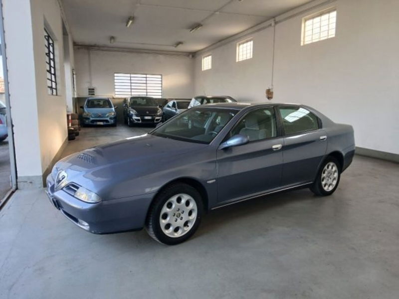 Alfa Romeo 166 2.0i 16V Twin Spark cat Progression