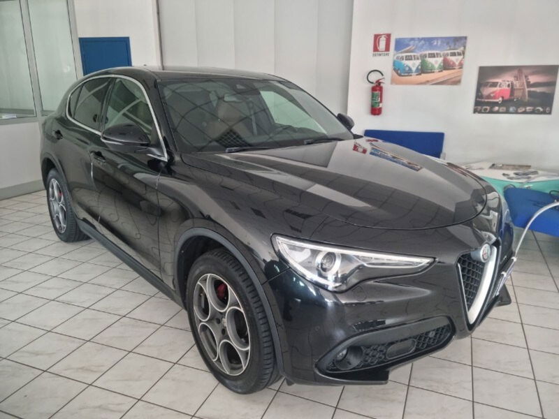 Alfa Romeo Stelvio Stelvio 2.2 Turbodiesel 210 CV AT8 Q4 Executive