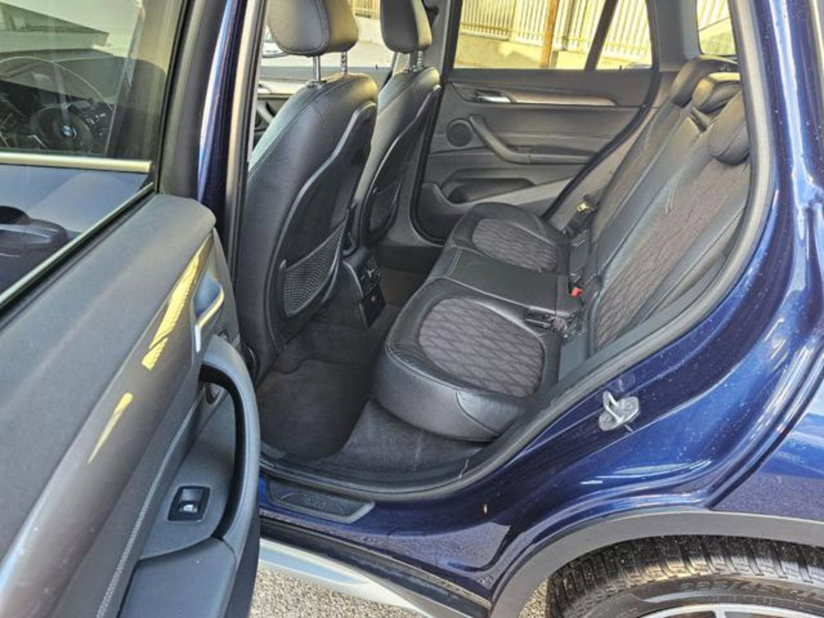 BMW X1 xDrive25d xLine (11)