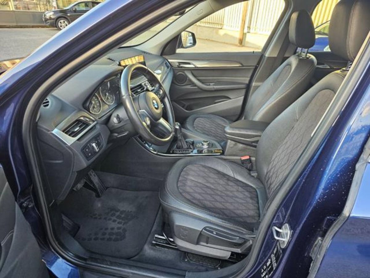 BMW X1 xDrive25d xLine (13)