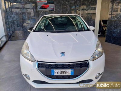 Peugeot 208 HDi 68 CV 5 porte Allure usata