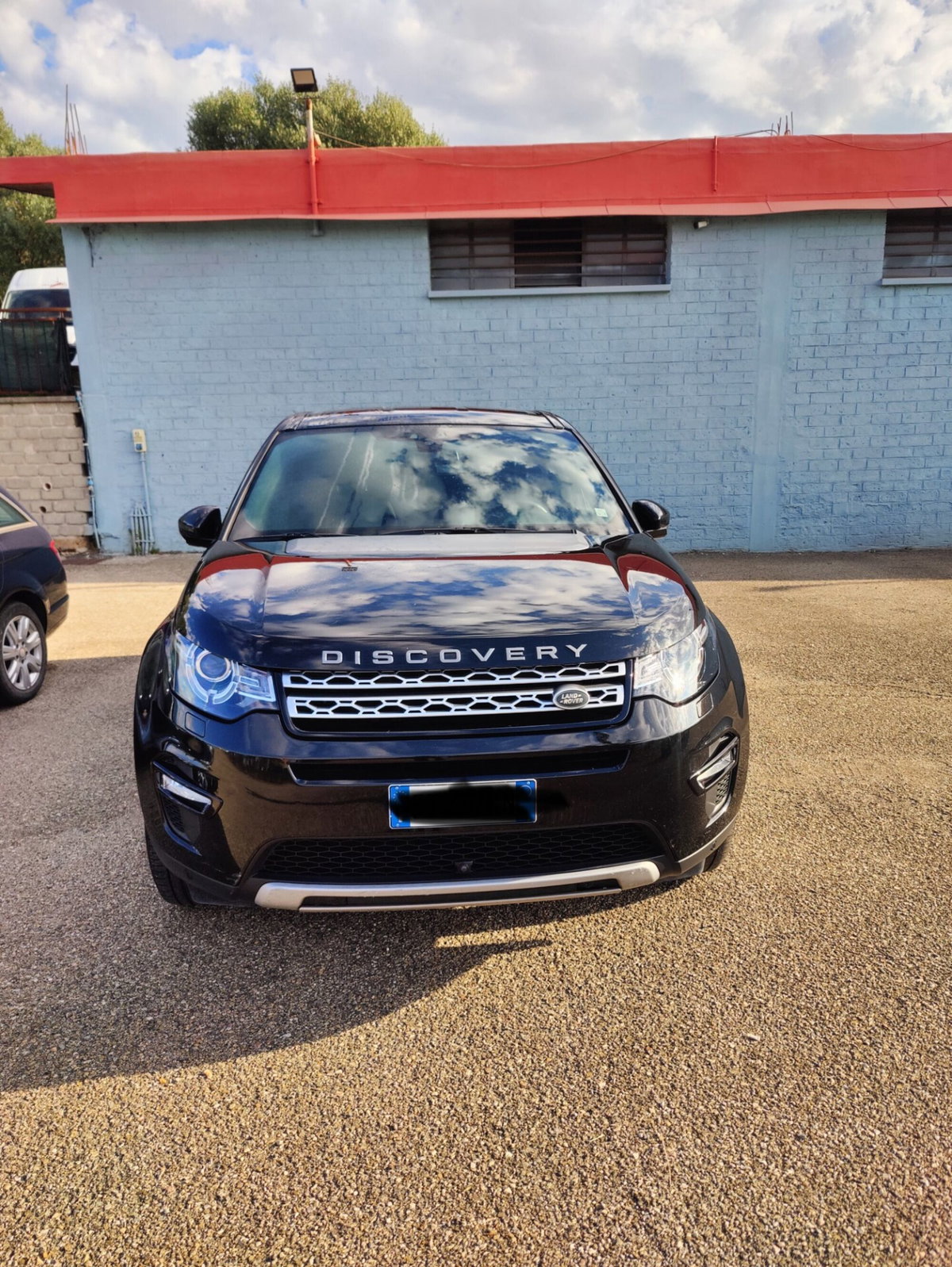 Land Rover Discovery Sport 2.0 TD4 150 CV HSE Luxury (3)