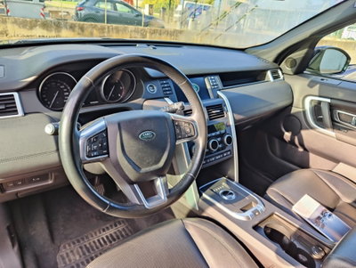 Land Rover Discovery Sport 2.0 TD4 150 CV HSE Luxury (6)