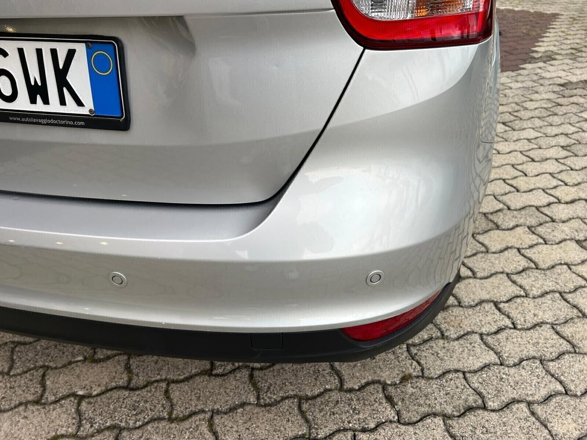 Ford Focus 1.5 TDCi 120 CV Start&Stop Titanium (5)