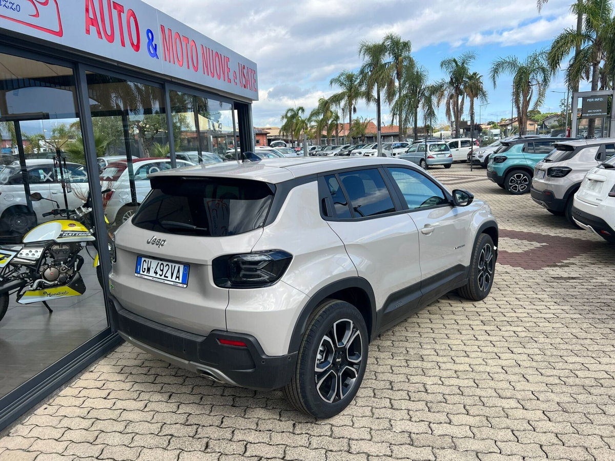 Jeep Avenger 1.2 turbo Summit fwd 100cv (4)