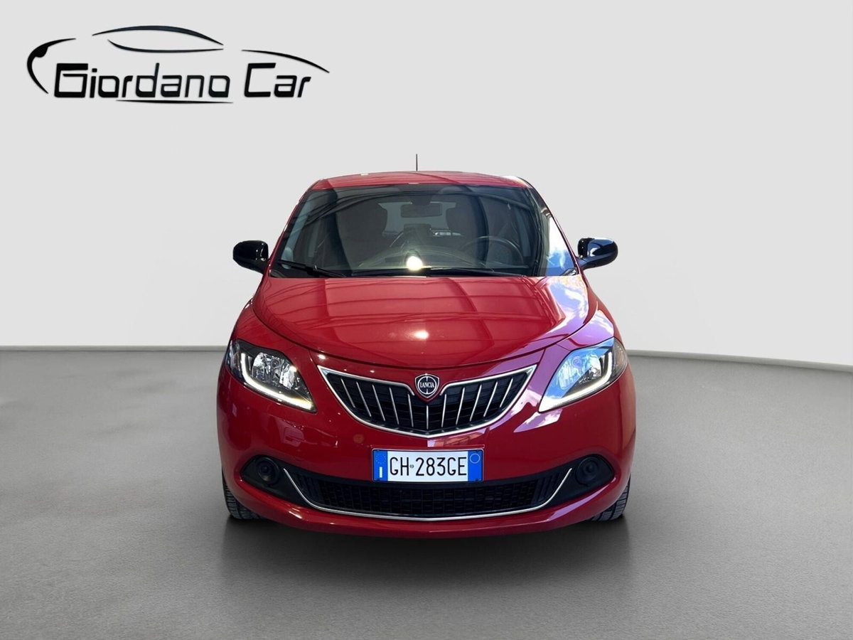 Lancia Ypsilon 1.0 FireFly 5 porte S&S Hybrid Ecochic Silver (2)