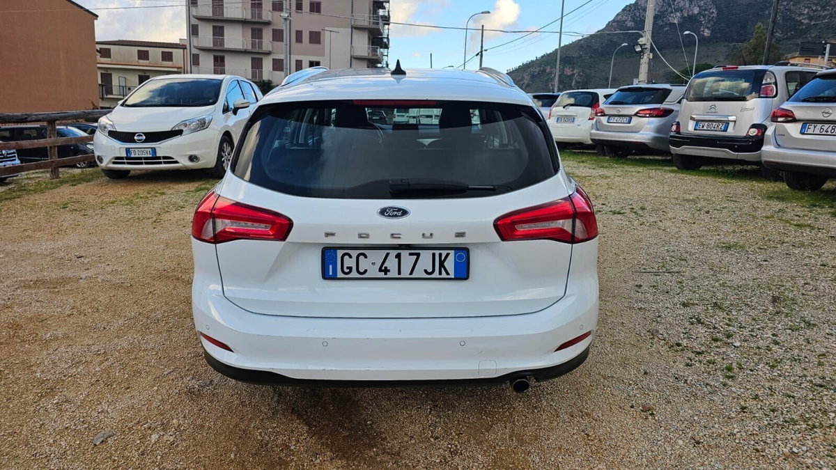 Ford Focus 1.5 EcoBlue 120 CV automatico 5p. Business Co-Pilot (3)