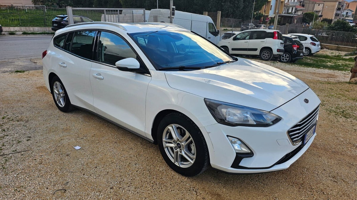 Ford Focus 1.5 EcoBlue 120 CV automatico 5p. Business Co-Pilot (5)