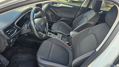 Ford Focus 1.5 EcoBlue 120 CV automatico 5p. Business Co-Pilot (8)
