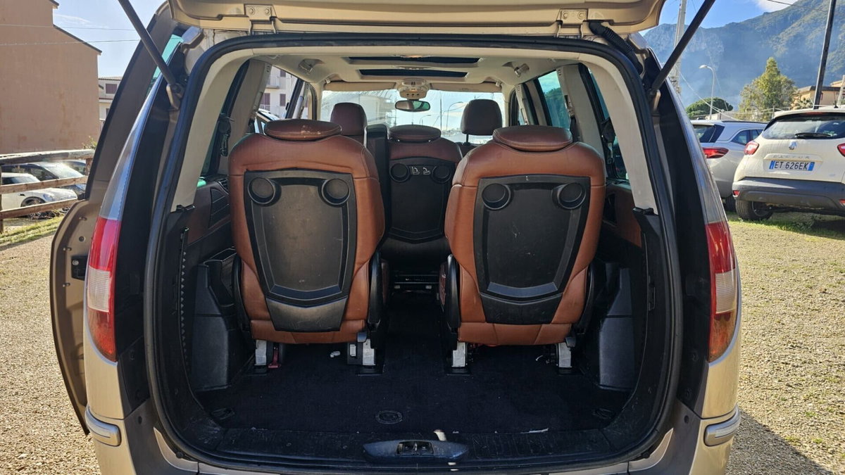 Lancia Phedra MJT Limited Edition (3)