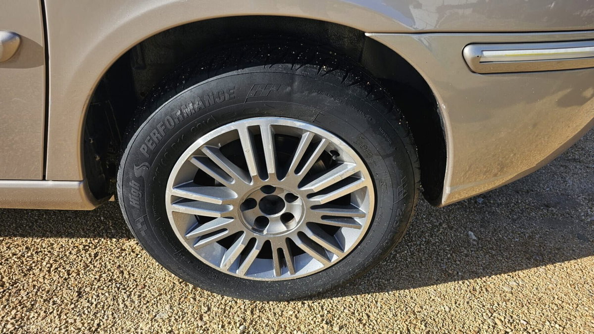Lancia Phedra MJT Limited Edition (7)