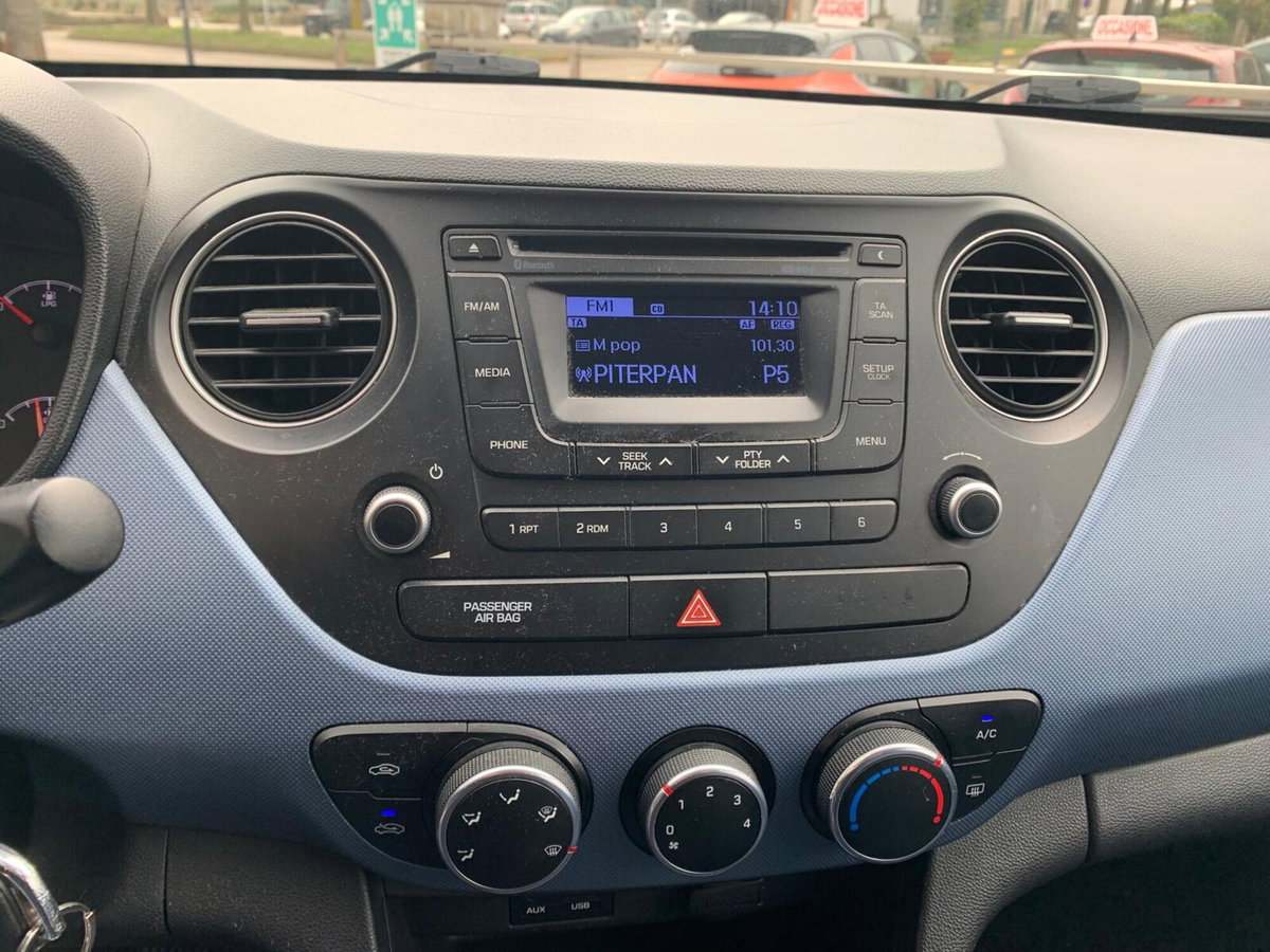 Hyundai i10 1.0 GPL Econext Tech (10)