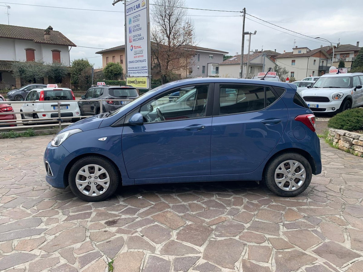 Hyundai i10 1.0 GPL Econext Tech (5)