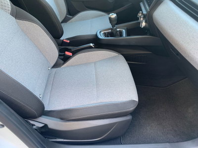 Mitsubishi Colt 1.0 turbo Invite (14)