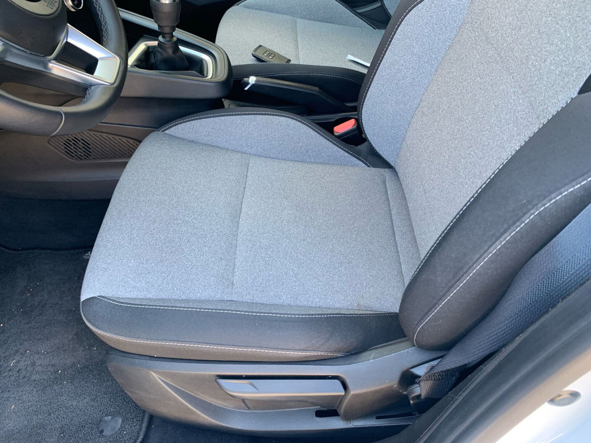 Mitsubishi Colt 1.0 turbo Invite (7)