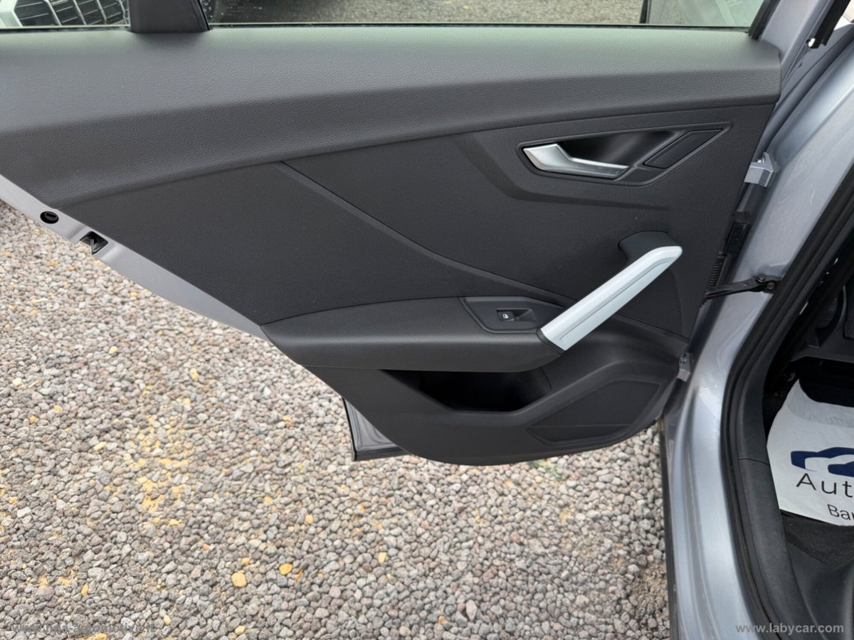 Audi Q2 Q2 35 TDI (19)