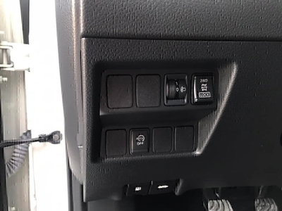 Nissan Qashqai 1.6 dCi 4WD Business (16)