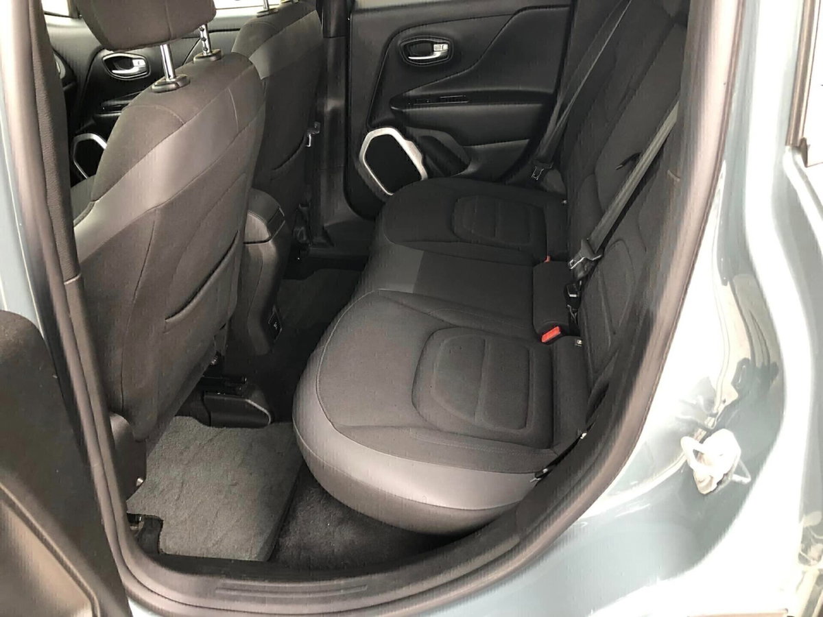 Jeep Renegade 1.6 Mjt 120 CV Limited (11)
