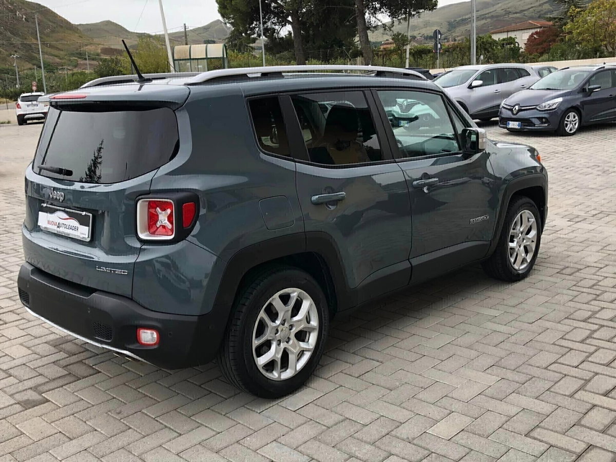 Jeep Renegade 1.6 Mjt 120 CV Limited (3)