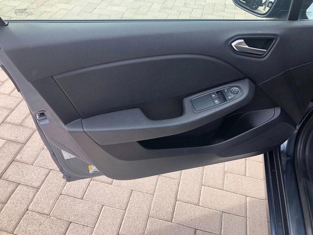 Renault Clio Blue dCi 100 CV 5 porte Evolution (16)