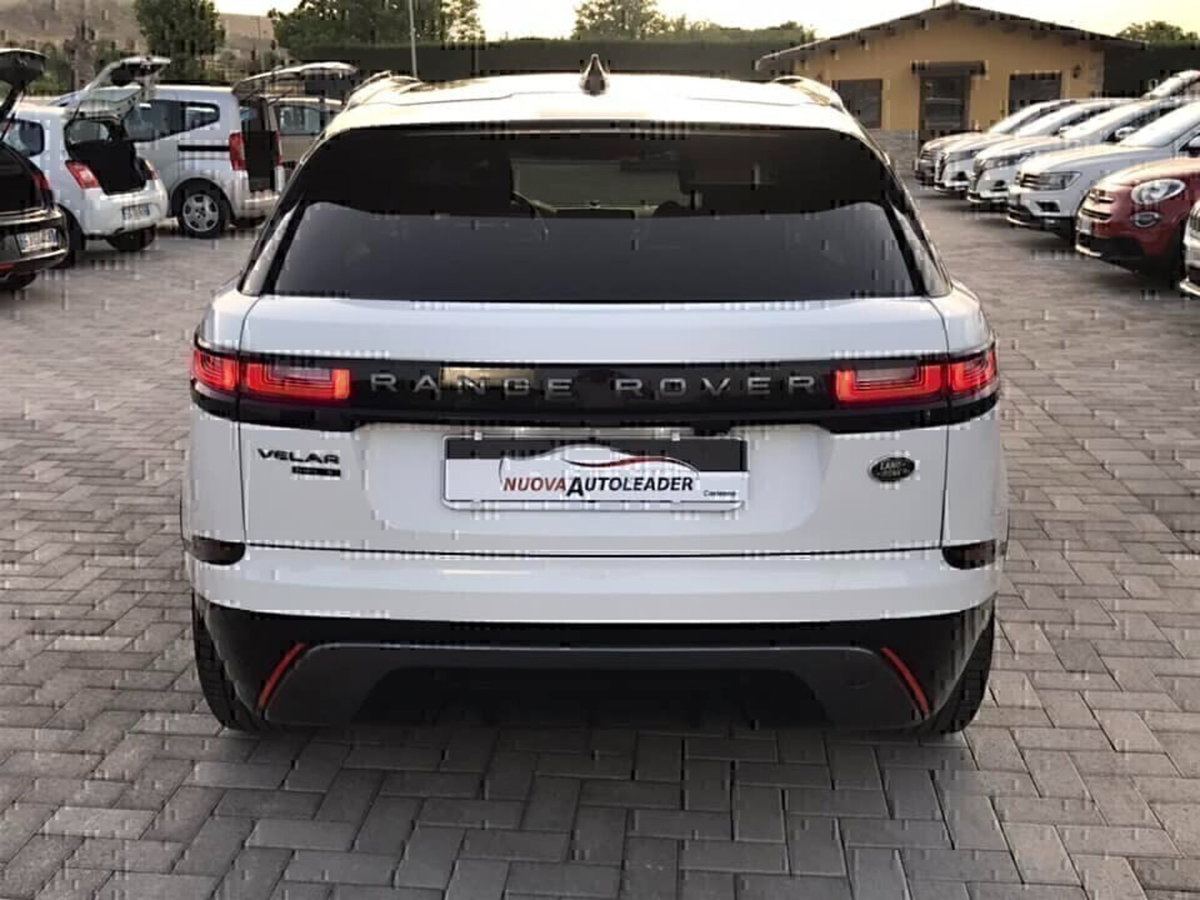 Land Rover Range Rover Velar 2.0D I4 180 CV (4)