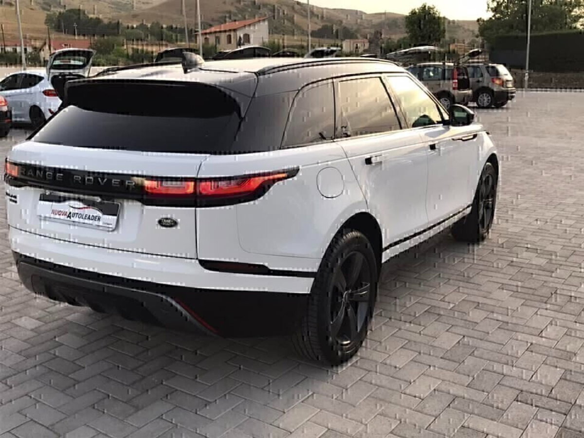 Land Rover Range Rover Velar 2.0D I4 180 CV (7)