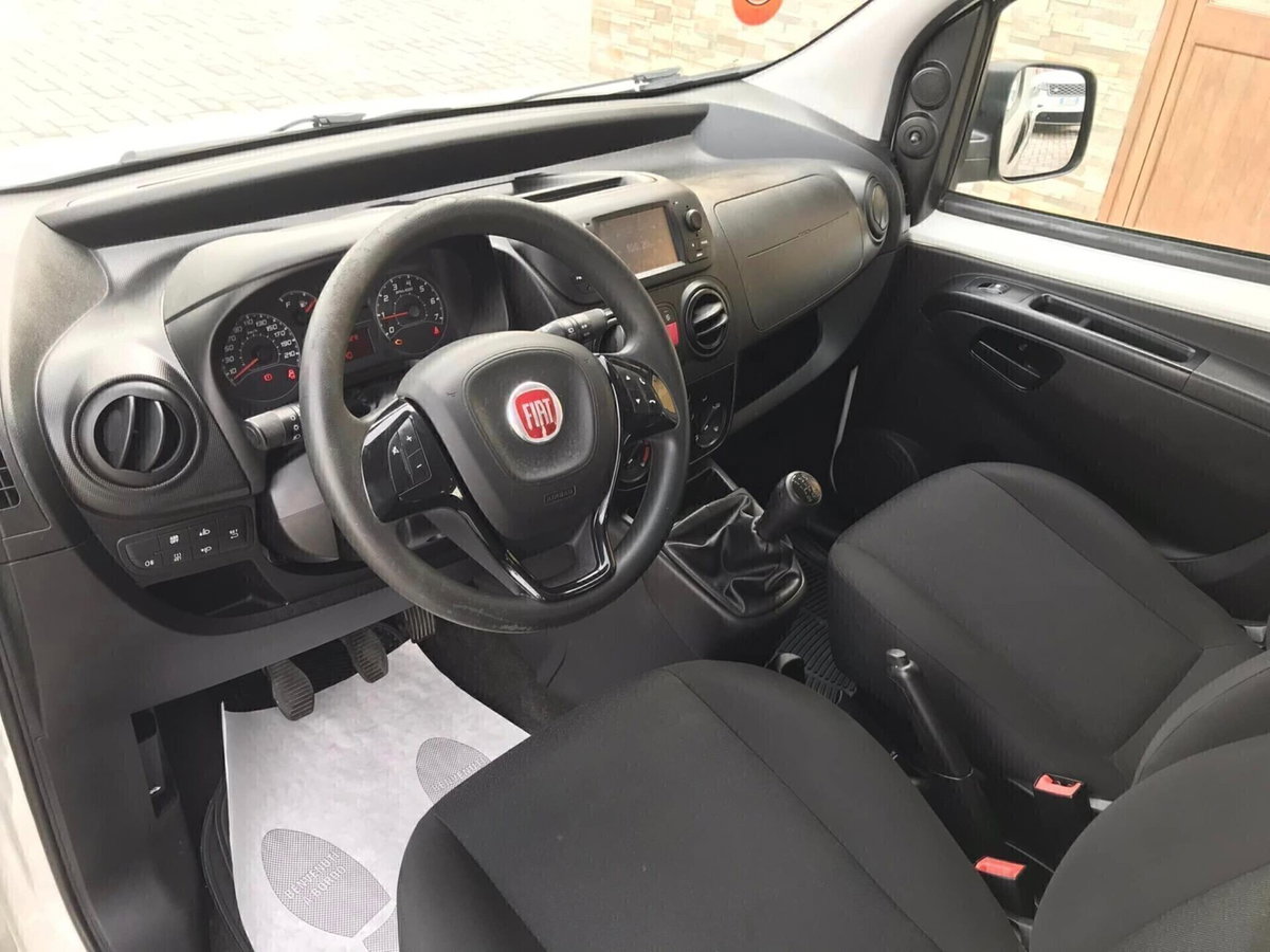 Fiat Qubo 1.3 MJT 80 CV Easy (10)