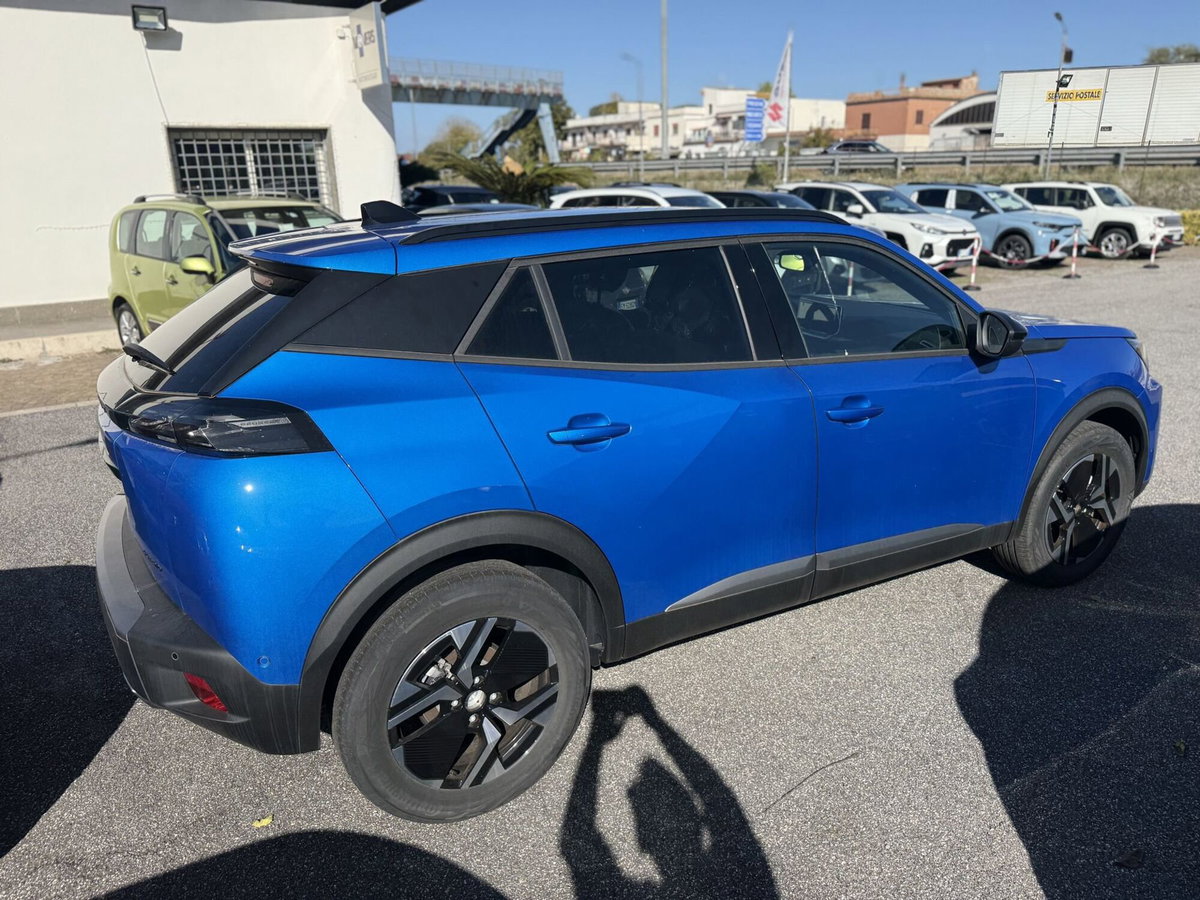 Peugeot 2008 1.2 hybrid Allure 145cv e-dcs6 (7)