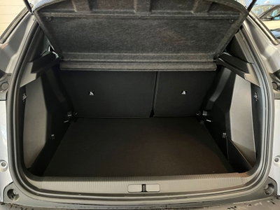 Peugeot 2008 1.2 puretech Active s&s 100cv (7)