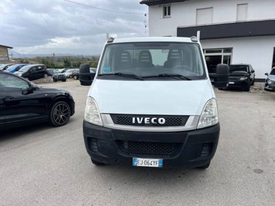 Iveco Ecodaily Telaio 2.3 Hpi PL-RG Cabinato usata