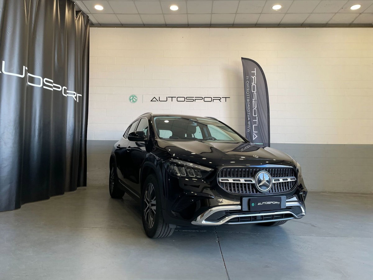 Mercedes-Benz GLA SUV 180 Progressive Advanced Plus auto