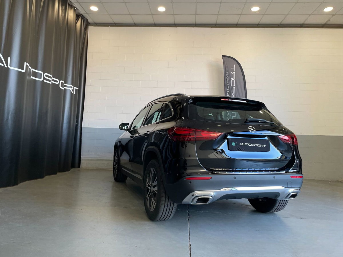 Mercedes-Benz GLA SUV 180 Progressive Advanced Plus auto (4)