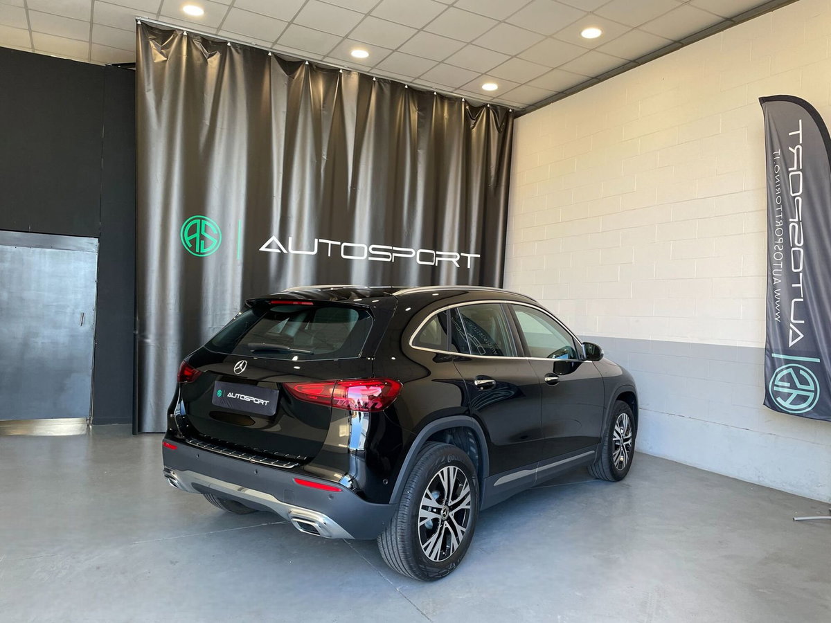 Mercedes-Benz GLA SUV 180 Progressive Advanced Plus auto (7)