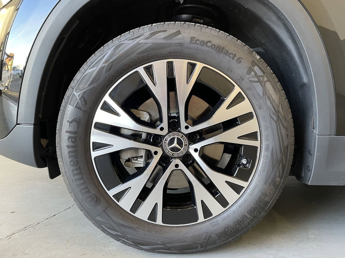 Mercedes-Benz GLA SUV 180 Progressive Advanced Plus auto (8)