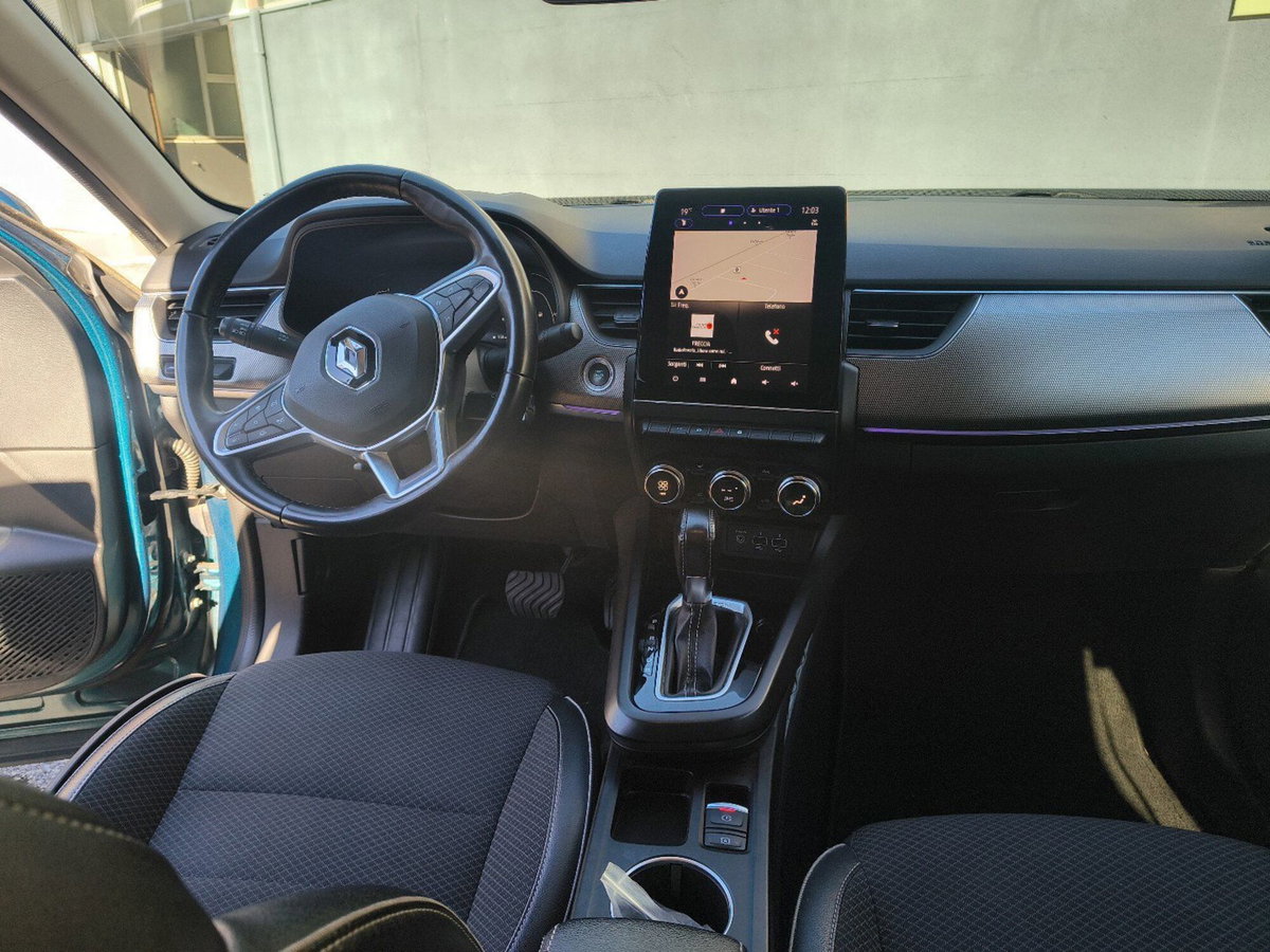 Renault Arkana E-Tech 145 CV Intens (11)