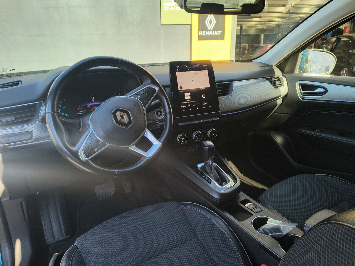 Renault Arkana E-Tech 145 CV Intens (14)