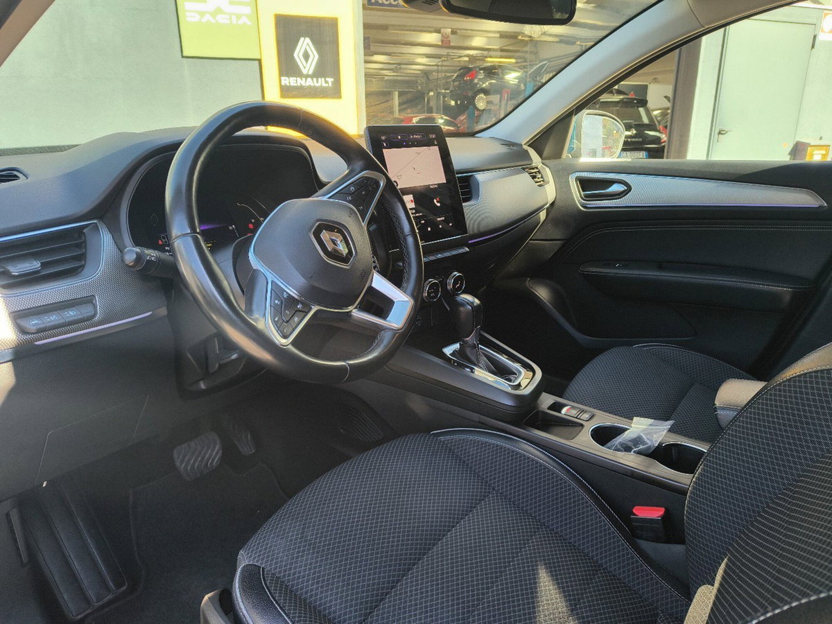 Renault Arkana E-Tech 145 CV Intens (8)