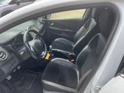Renault Clio dCi 8V 110CV Start&Stop 5 porte Energy Excite (16)