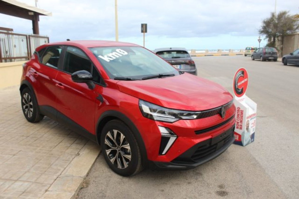 Renault Captur TCe 90 CV Techno (2)