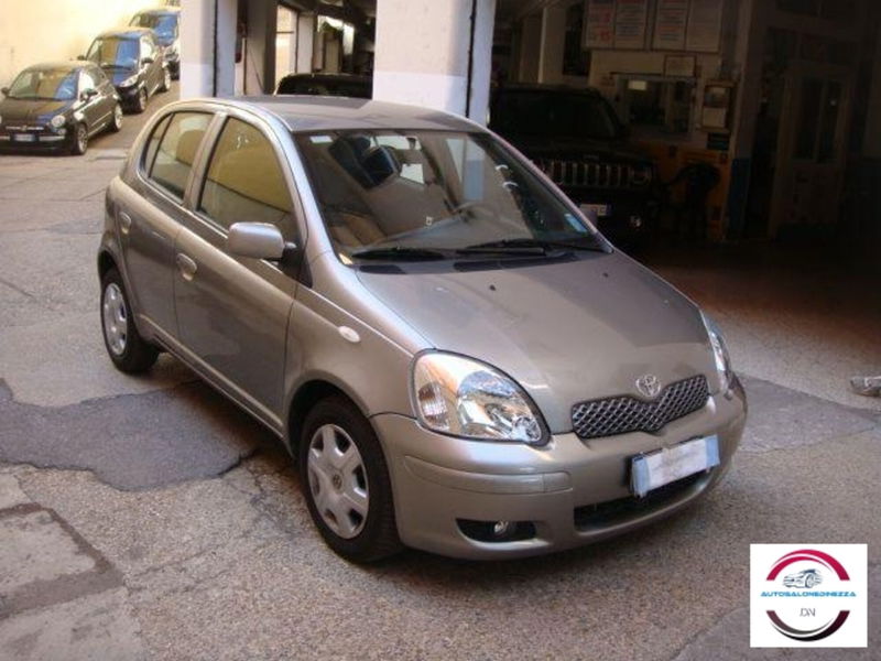 Toyota Yaris 1.3i 16V cat Sol '03