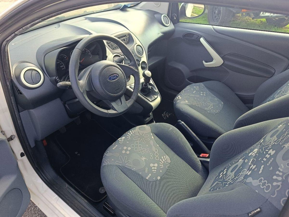 Ford Ka 1.2 8V 69CV (6)